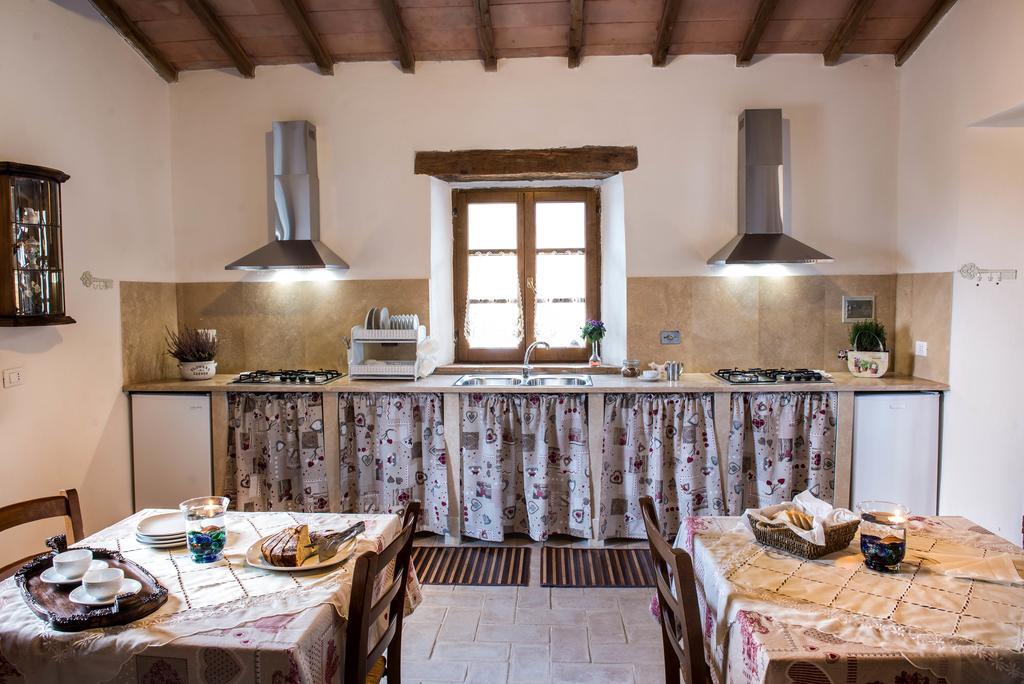 Agriturismo Grossola Castiglione dʼOrcia Exteriér fotografie